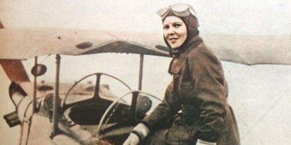 صبیحا اولین خلبان زن ترکیه یکی از فرزندان آتاتورک که به سرپرستی گرفته بود